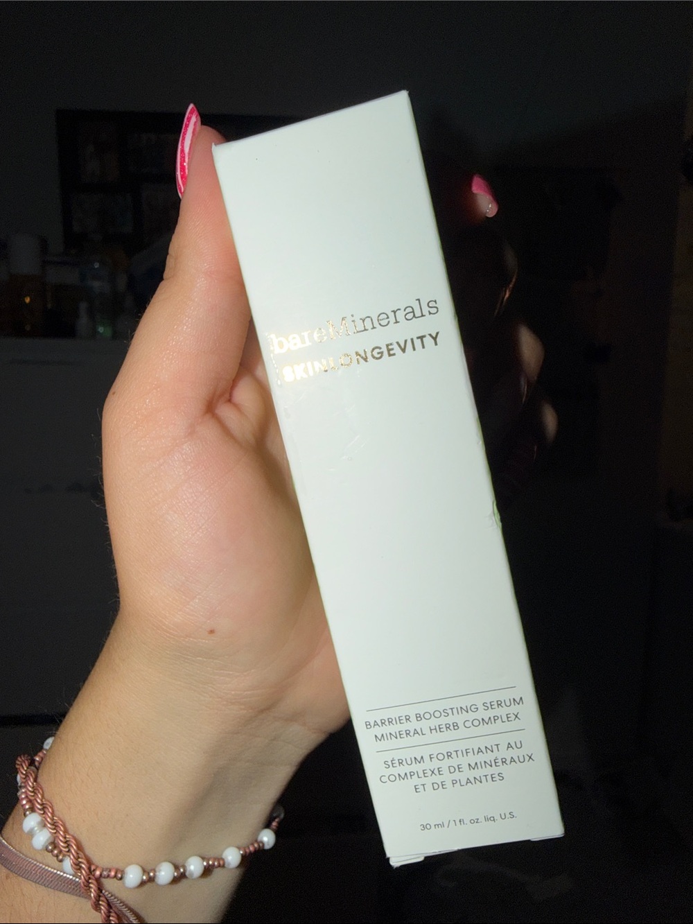 bareMinerals Skin Longevity Barrier Boosting Serum – White & Gold Box